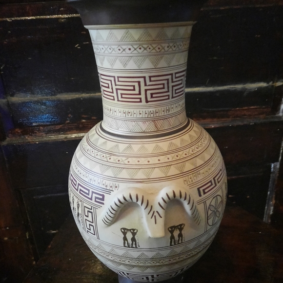 Handmade handpainted Greek Reproduction Vase - Picture 5 of 6